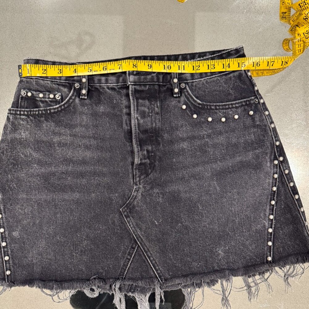 GRLFRND EVA STUDDED AND GUSSET A-FRAME BLACK DENIM MINI SKIRT, RAW EDGE, SIZE 29 - Picture 13 of 13